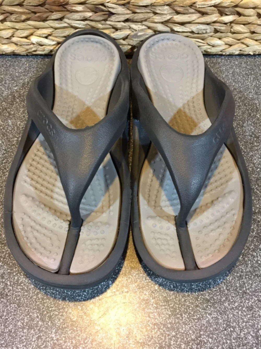 CROCS Unisex Black & Gray Flip Flop Sandals